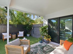 3958 NW 19th Ave, Oakland Park FL 33309