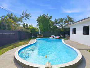 3958 NW 19th Ave, Oakland Park FL 33309