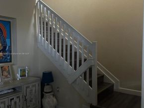 17135 SW 96 St, Miami FL 33196