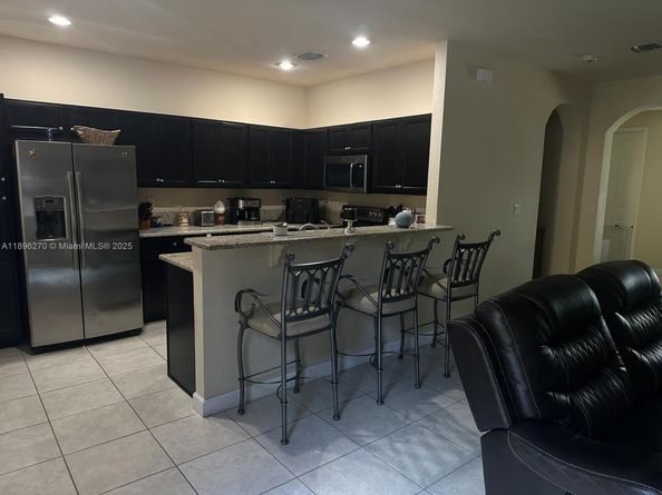 17135 SW 96 St, Miami FL 33196