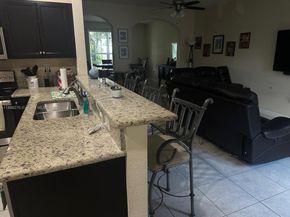 17135 SW 96 St, Miami FL 33196