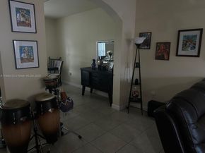 17135 SW 96 St, Miami FL 33196
