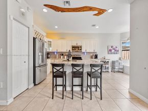 2873 NE 1st Dr, Homestead FL 33033