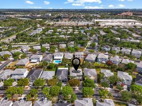 2873 NE 1st Dr, Homestead FL 33033