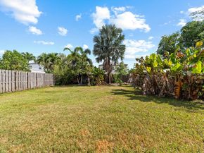 2873 NE 1st Dr, Homestead FL 33033