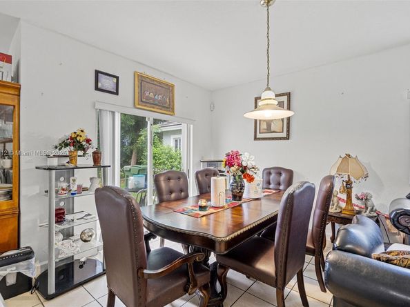 3135 NE 4th St, Homestead FL 33033