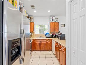 3135 NE 4th St, Homestead FL 33033