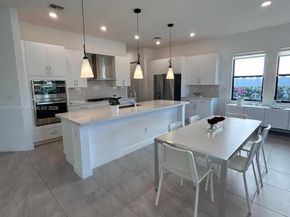 12160 N Baypoint Cir, Parkland FL 33076