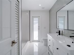 1655 NW 111th Way, Coral Springs FL 33071