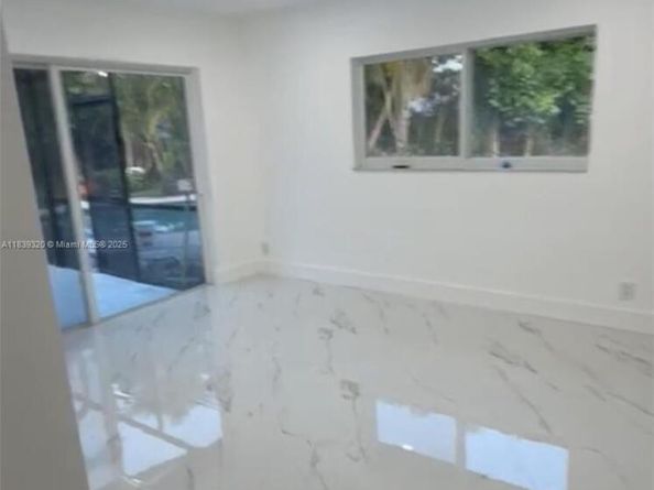 1655 NW 111th Way, Coral Springs FL 33071