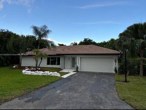 1655 NW 111th Way, Coral Springs FL 33071