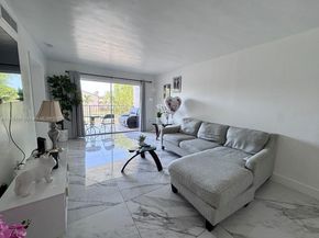 15241 SW 80th St 207, Miami FL 33193
