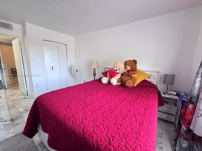 15241 SW 80th St 207, Miami FL 33193