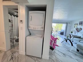 15241 SW 80th St 207, Miami FL 33193