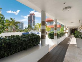101 Ocean Dr 813, Miami Beach FL 33139