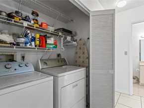 6090 NW 179th Ter, Hialeah FL 33015