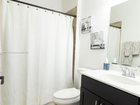 2133 NW 14th Pl, Homestead FL 33030