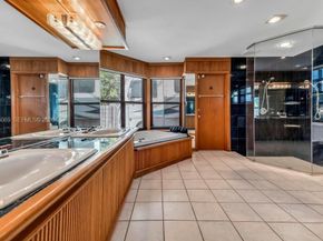 5201 Jefferson St, Hollywood FL 33021