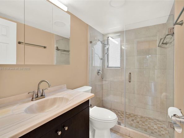 1340 Lincoln Rd 207, Miami Beach FL 33139