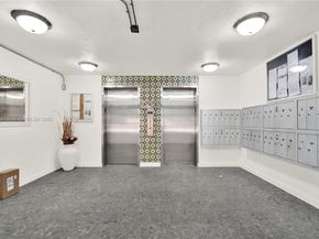 1340 Lincoln Rd 207, Miami Beach FL 33139