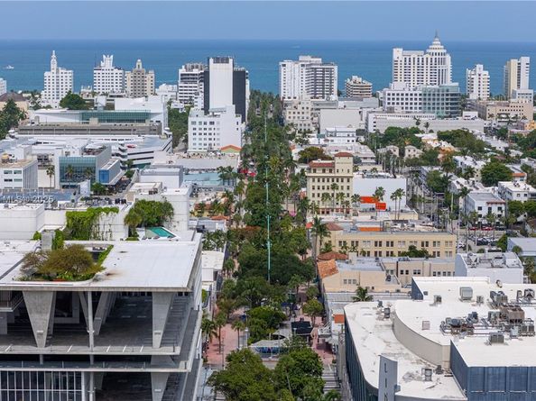 1340 Lincoln Rd 207, Miami Beach FL 33139