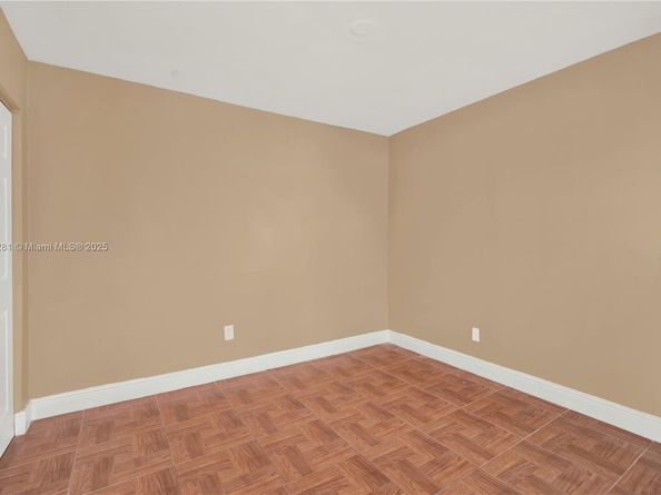1340 Lincoln Rd 207, Miami Beach FL 33139