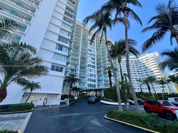 1000 West Ave