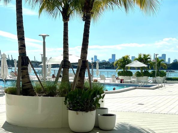 1000 West Ave 908, Miami Beach FL 33139