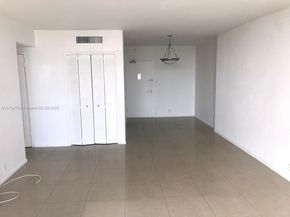 1000 West Ave 908, Miami Beach FL 33139