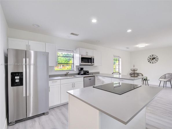 2703 Adams St, Hollywood FL 33020