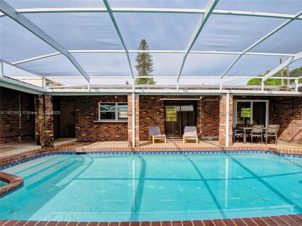 2703 Adams St, Hollywood FL 33020