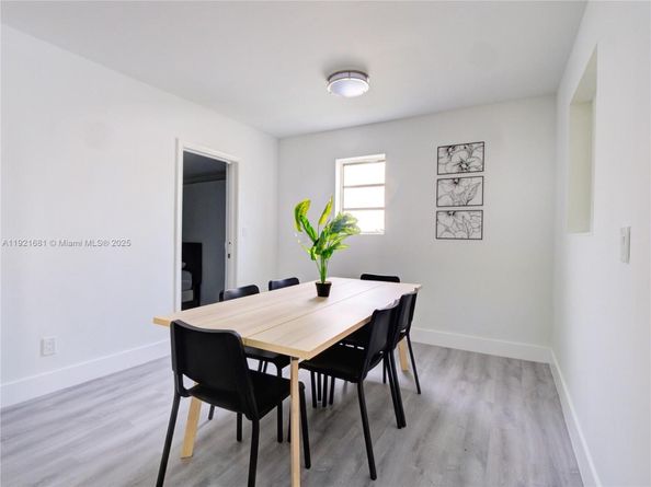 2703 Adams St, Hollywood FL 33020