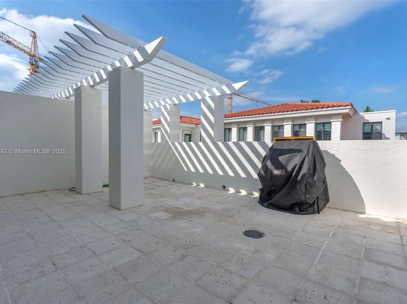 1162 98th St 4, Bay Harbor Islands FL 33154