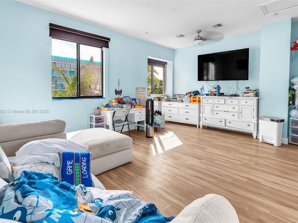 1162 98th St 4, Bay Harbor Islands FL 33154