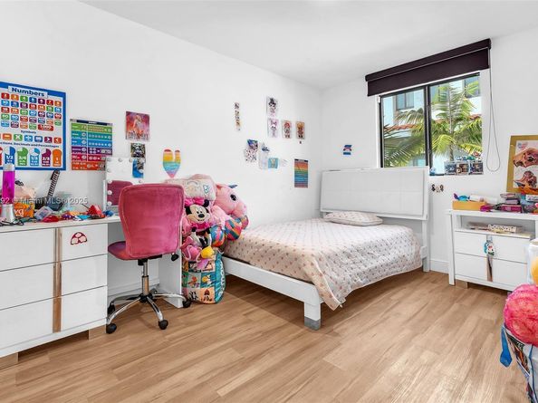 1162 98th St 4, Bay Harbor Islands FL 33154