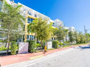65 N Shore Dr 31C, Miami Beach FL 33141