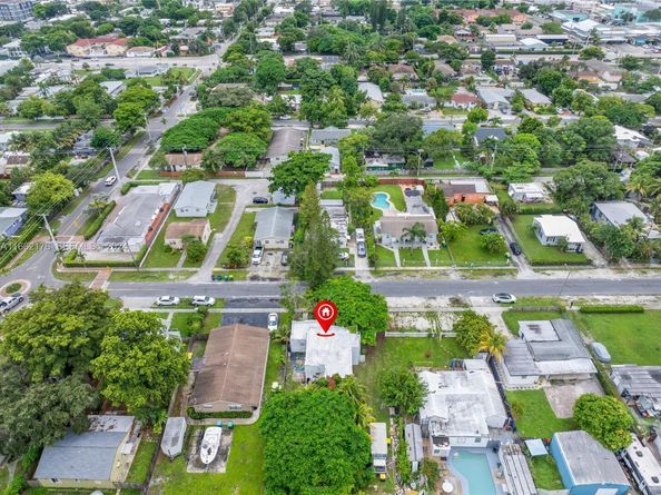 224 SW 14th Street, Dania Beach FL 33004
