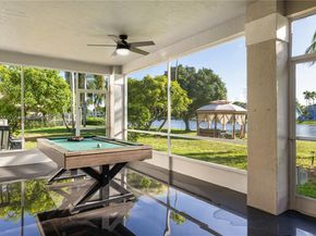620 NW 204th Ave, Pembroke Pines FL 33029