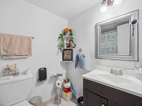 18101 NW 68th Ave B105, Hialeah FL 33015