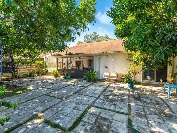 14301 SW 146th Ter, Miami FL 33186