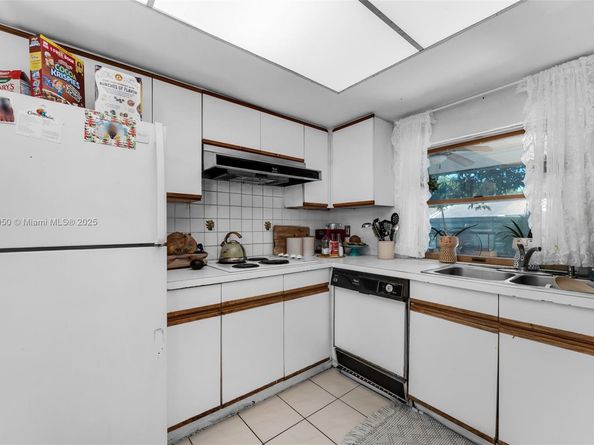 14301 SW 146th Ter, Miami FL 33186