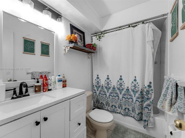 14301 SW 146th Ter, Miami FL 33186