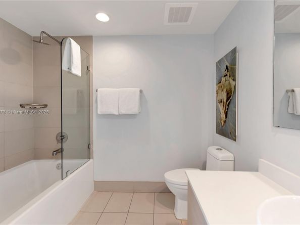 2602 E Hallandale Beach Blvd R2109, Hallandale Beach FL 33009