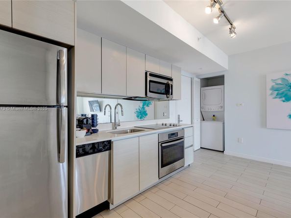 2602 E Hallandale Beach Blvd R2109, Hallandale Beach FL 33009