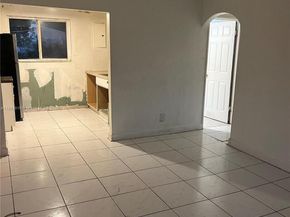 2135 Plunkett Ct, Hollywood FL 33020