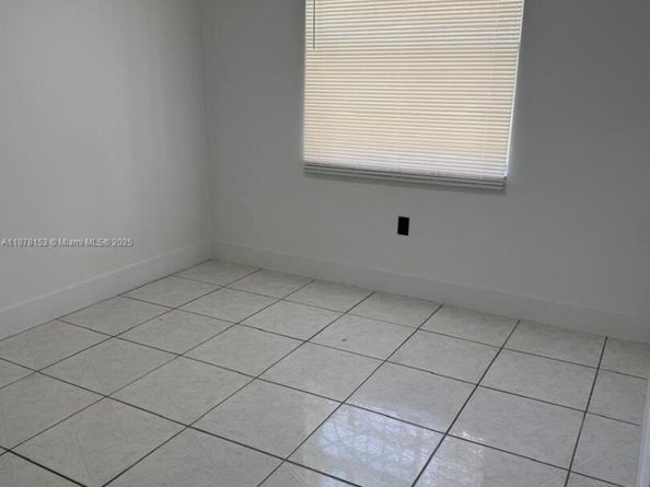 18423 NW 44th Pl, Miami Gardens FL 33055