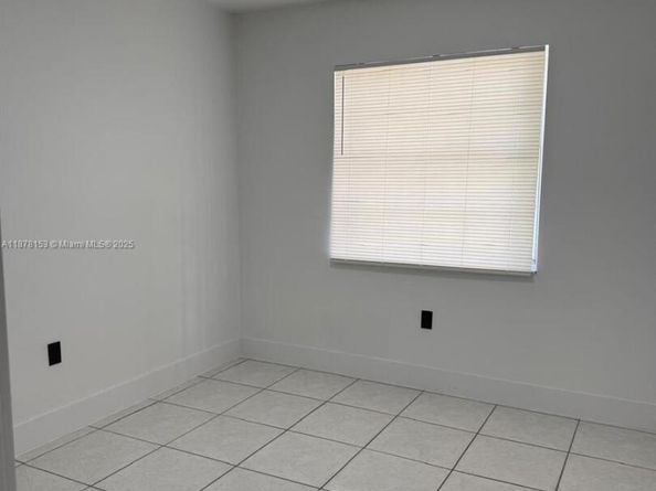 18423 NW 44th Pl, Miami Gardens FL 33055