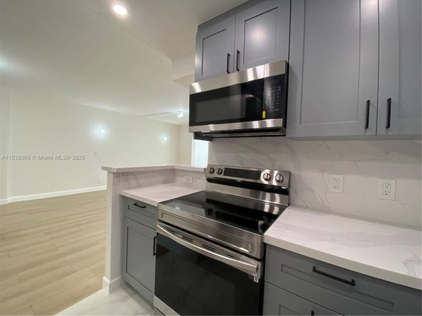 4400 Hillcrest Dr 314B, Hollywood FL 33021