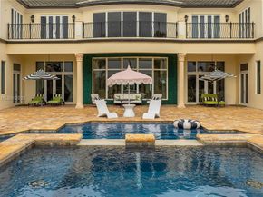 2951 Lake Ridge Ln, Weston FL 33332