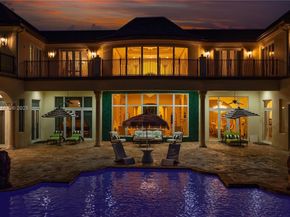 2951 Lake Ridge Ln, Weston FL 33332
